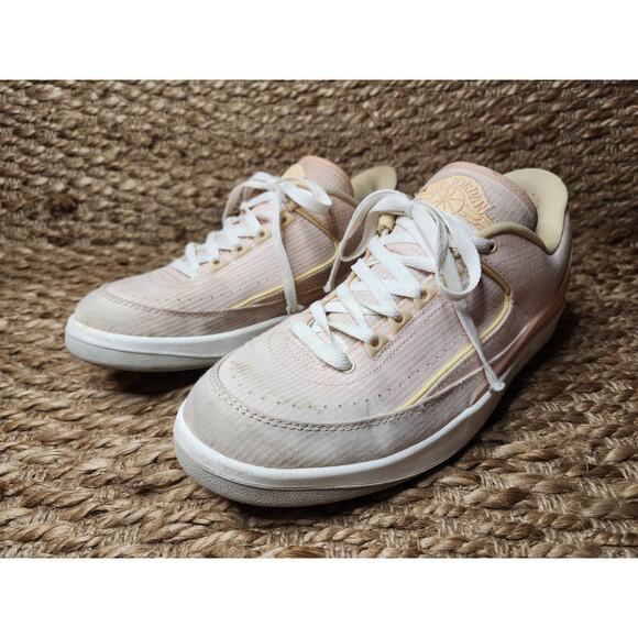 NEW Nike Air Jordan 2 Retro Low Seersucker Atmosphere DX6930-600 SIZE 9 - Picture 2 of 11